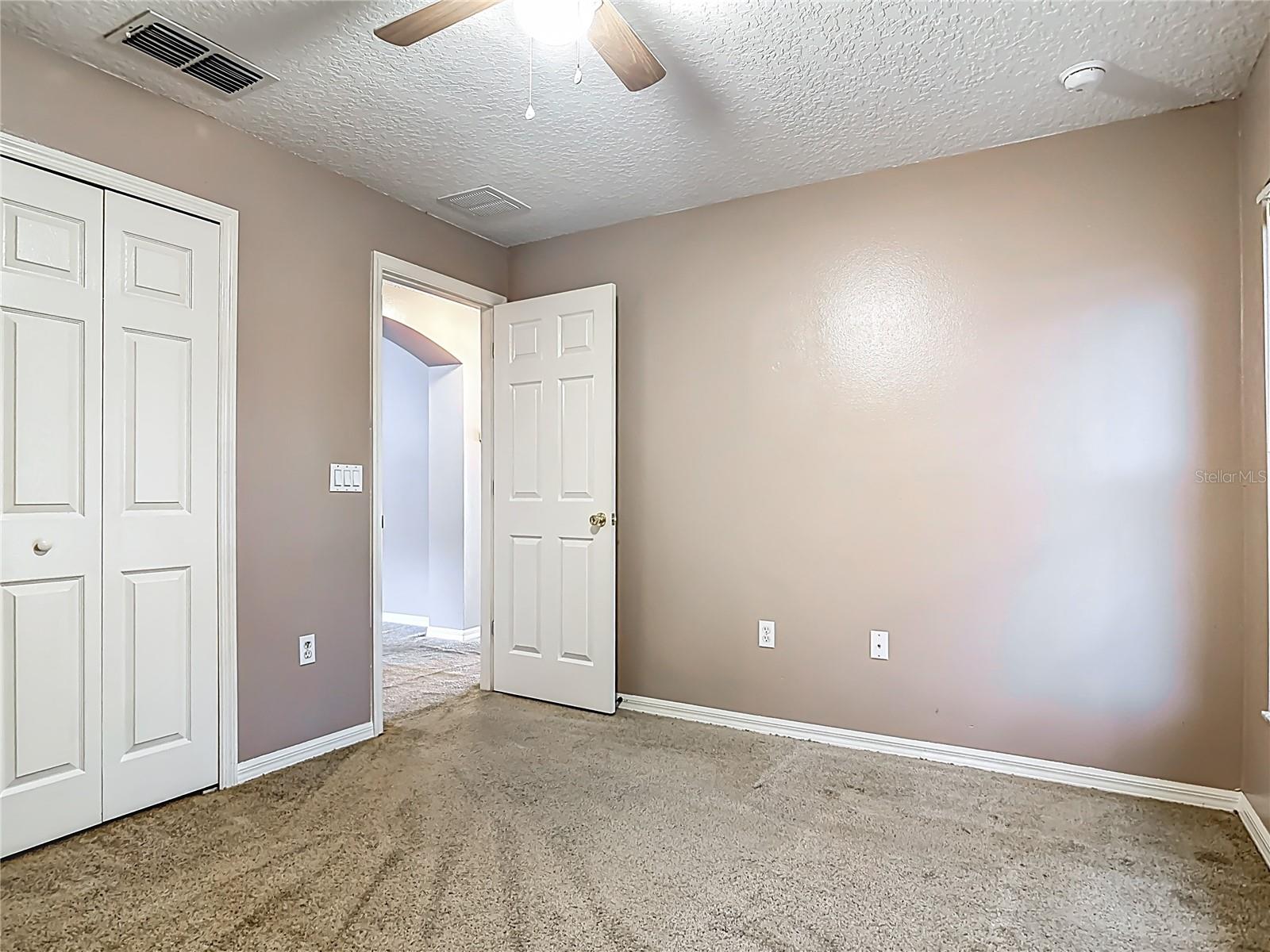 DELTONA LAKES UNIT 07 - Residential