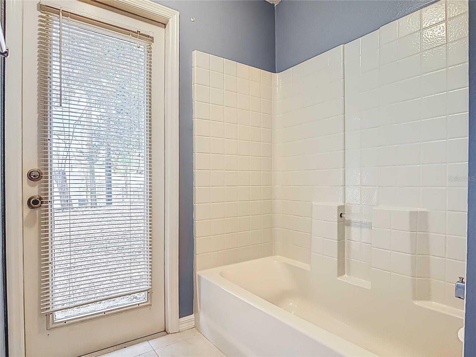 DELTONA LAKES UNIT 07 - Residential