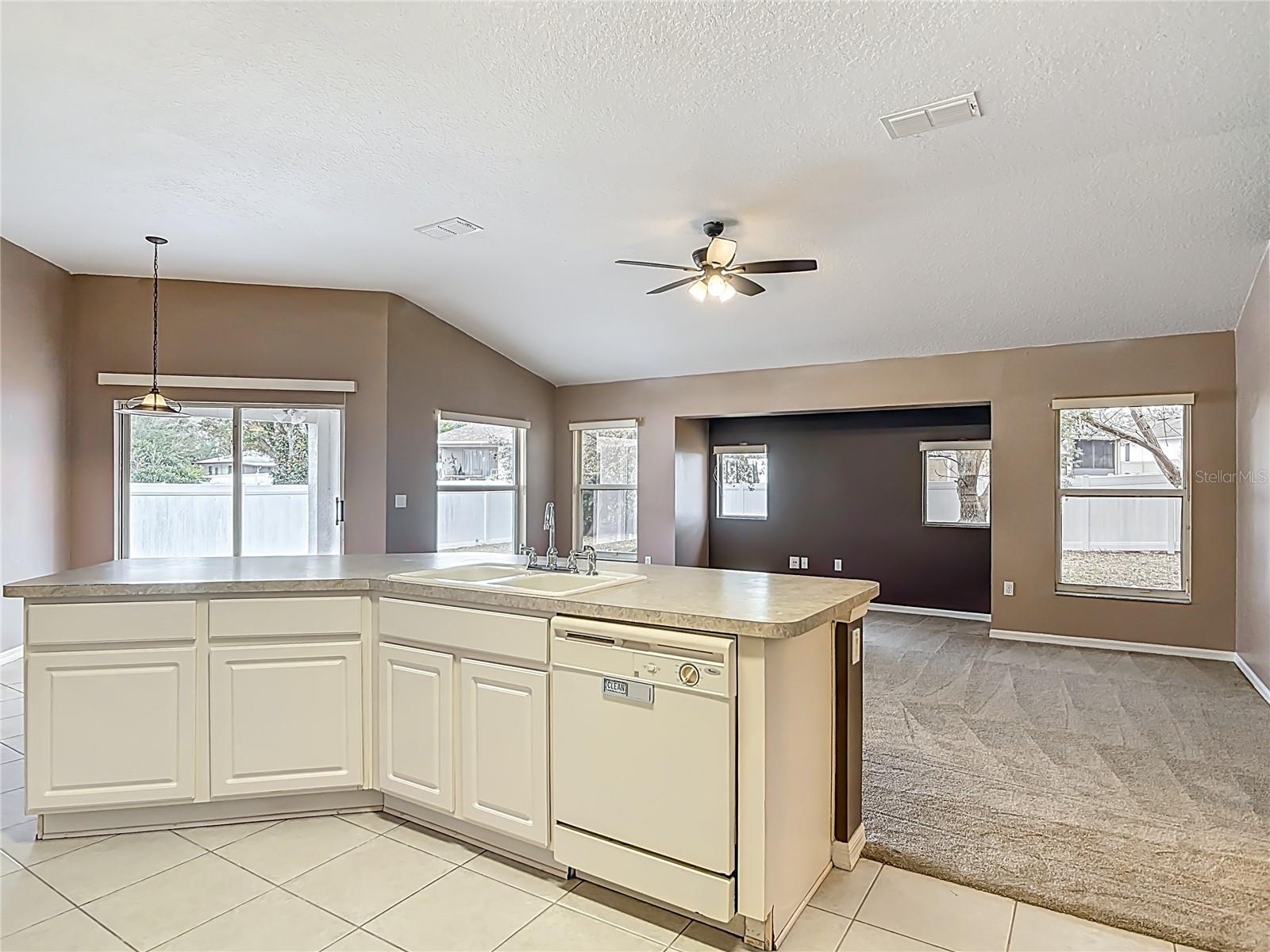 DELTONA LAKES UNIT 07 - Residential