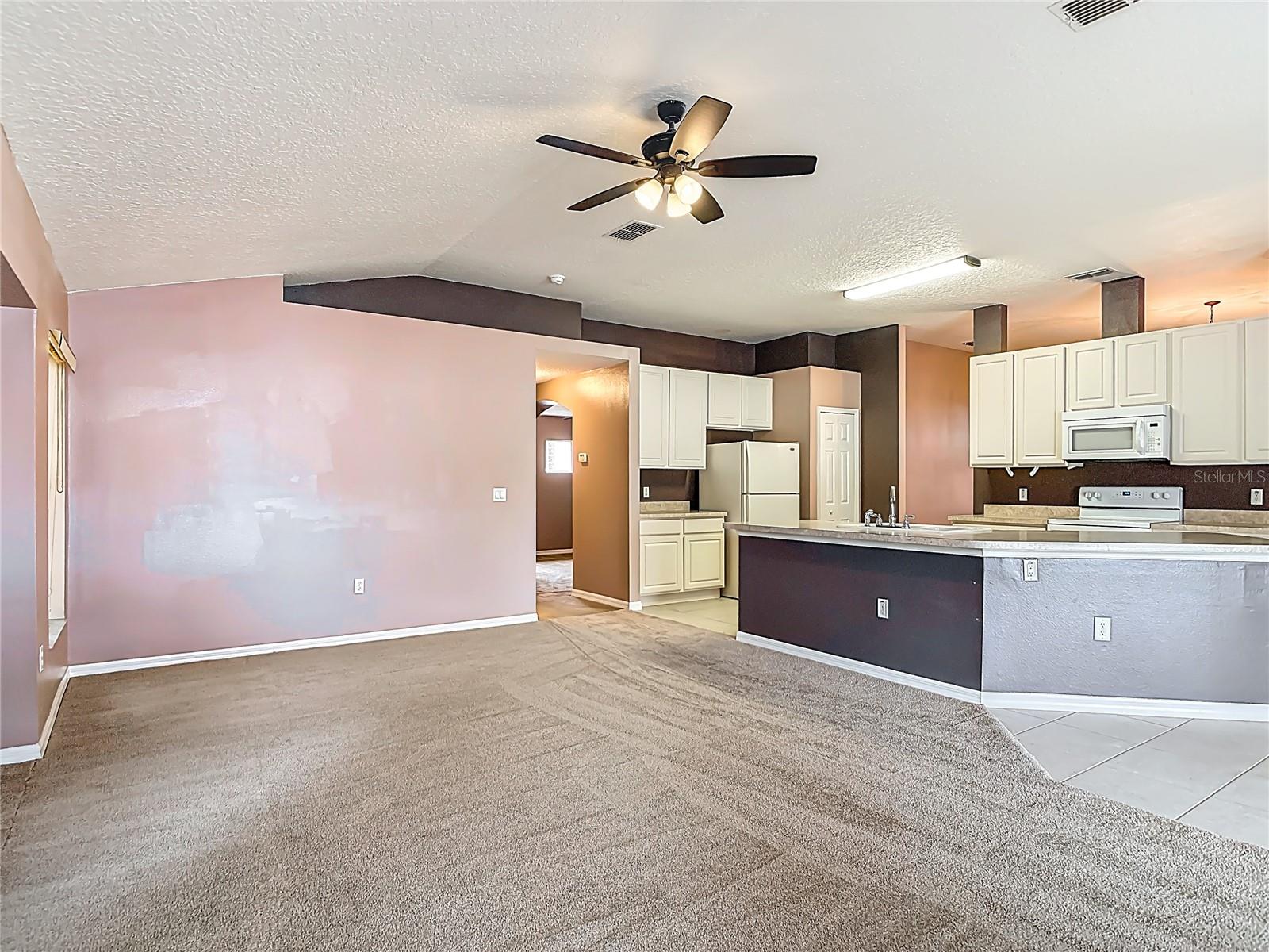 DELTONA LAKES UNIT 07 - Residential