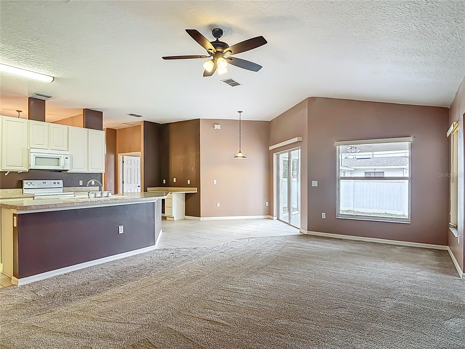 DELTONA LAKES UNIT 07 - Residential