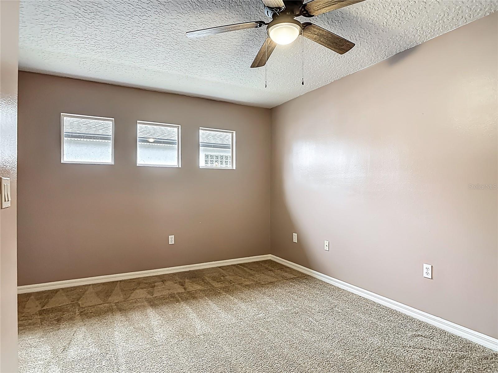 DELTONA LAKES UNIT 07 - Residential