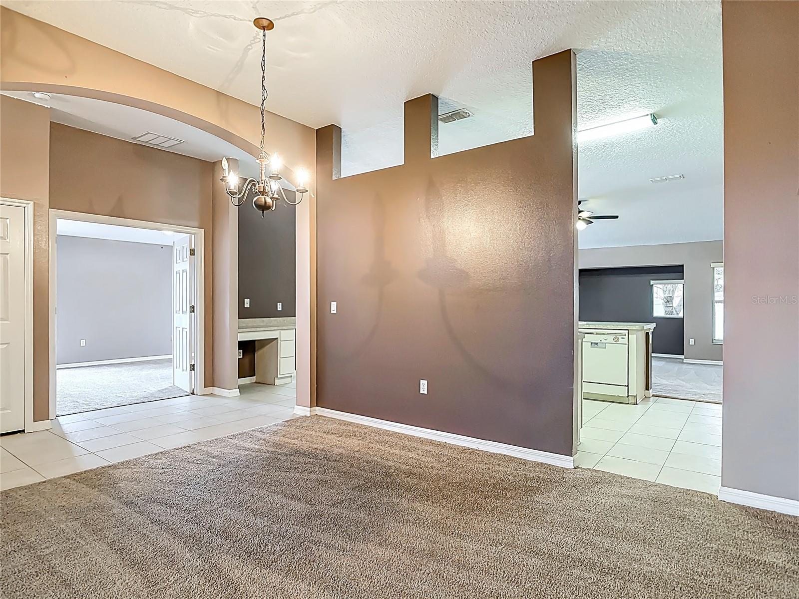 DELTONA LAKES UNIT 07 - Residential