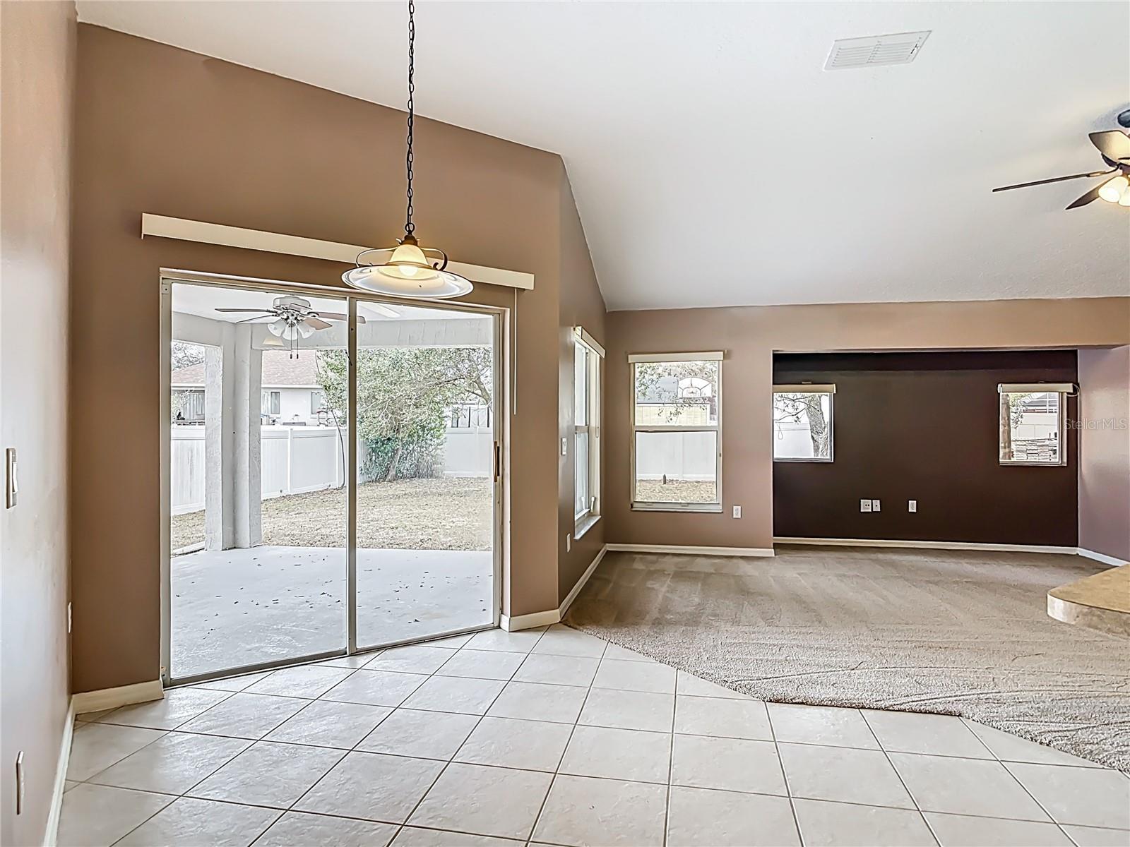 DELTONA LAKES UNIT 07 - Residential