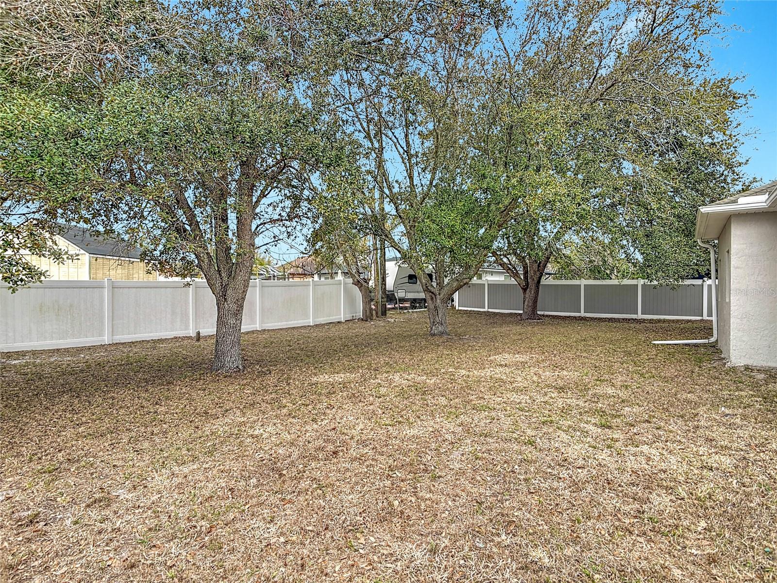 DELTONA LAKES UNIT 07 - Residential