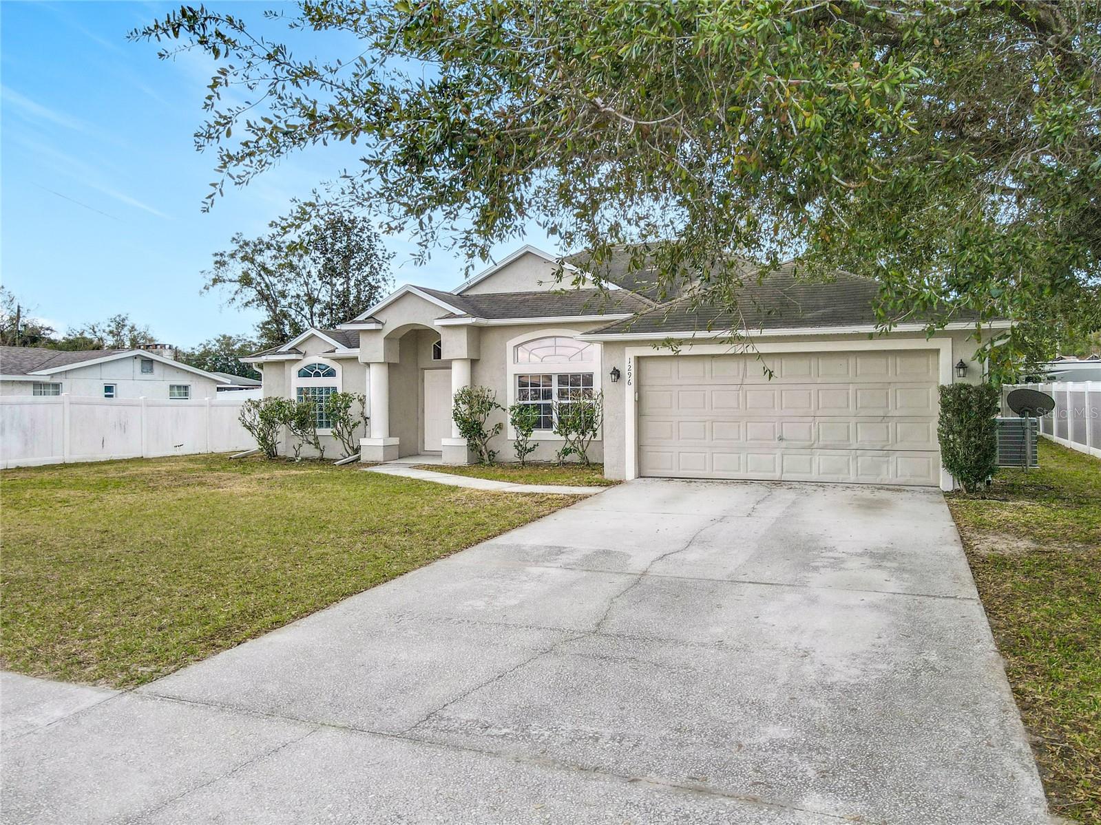 DELTONA LAKES UNIT 07 - Residential