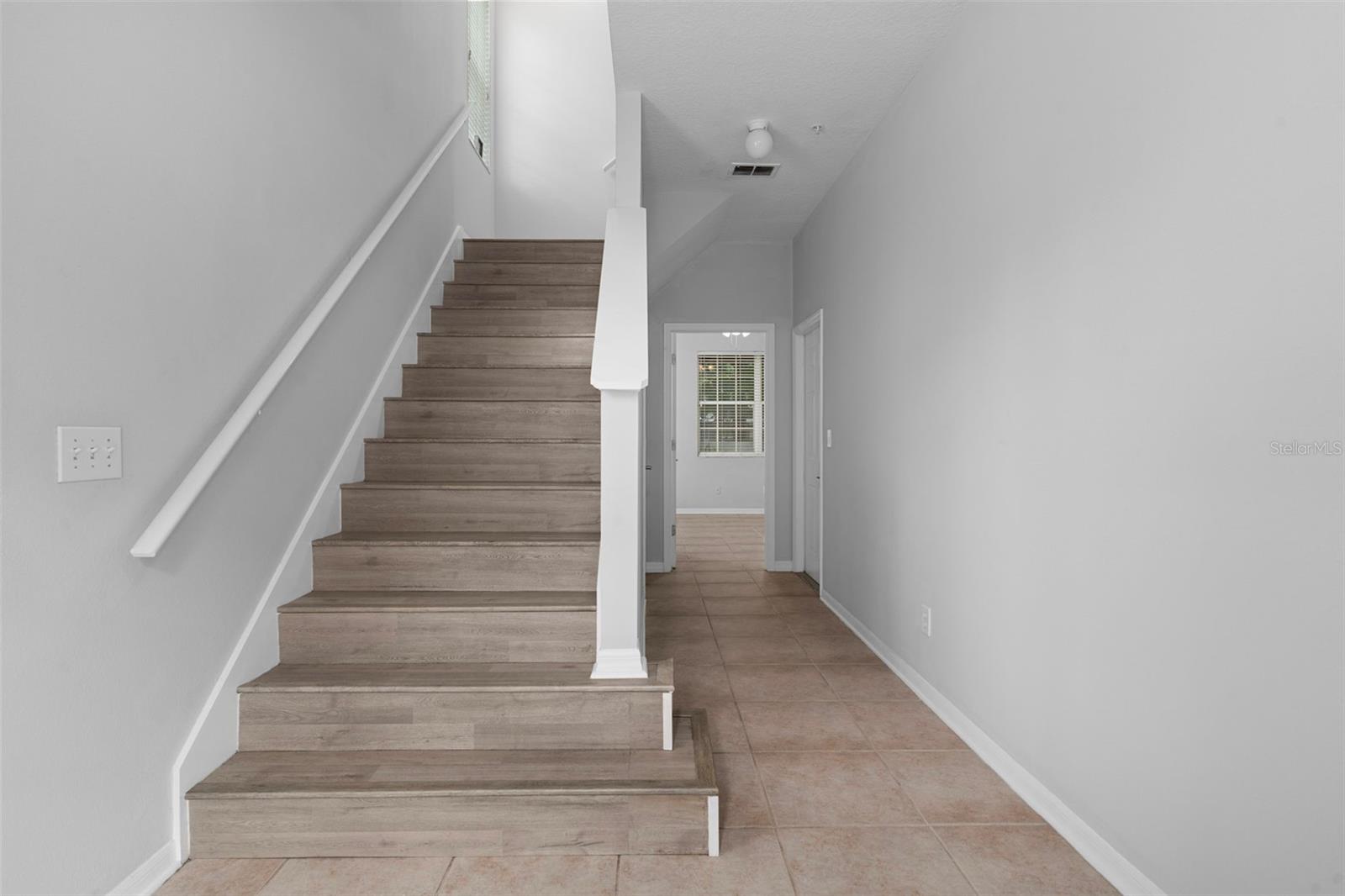 BAYSHORE POINTE TWNHMS PHAS - Residential