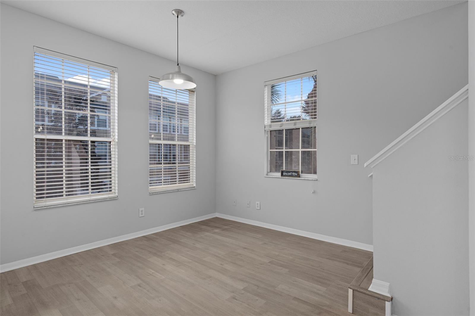 BAYSHORE POINTE TWNHMS PHAS - Residential