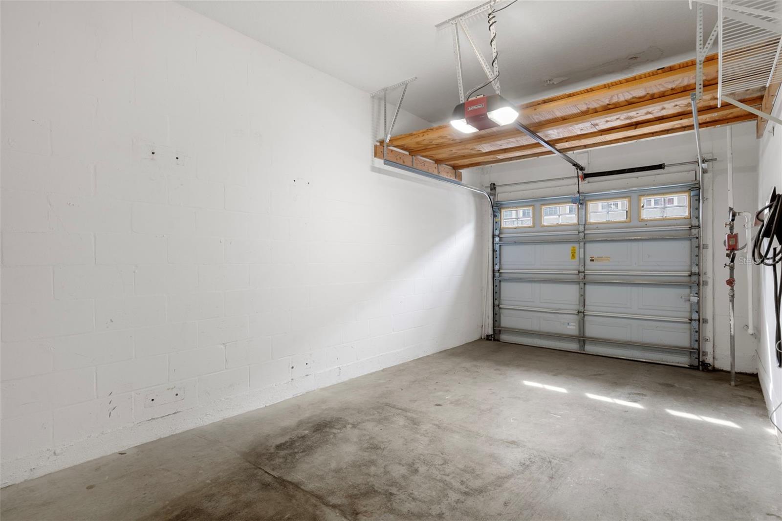 BAYSHORE POINTE TWNHMS PHAS - Residential