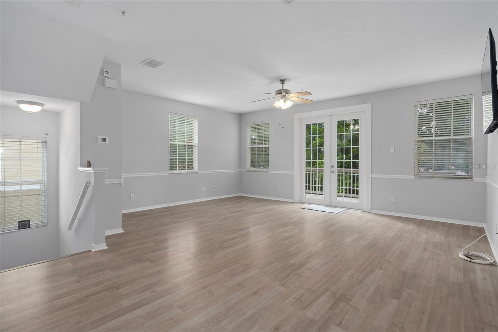 BAYSHORE POINTE TWNHMS PHAS - Residential