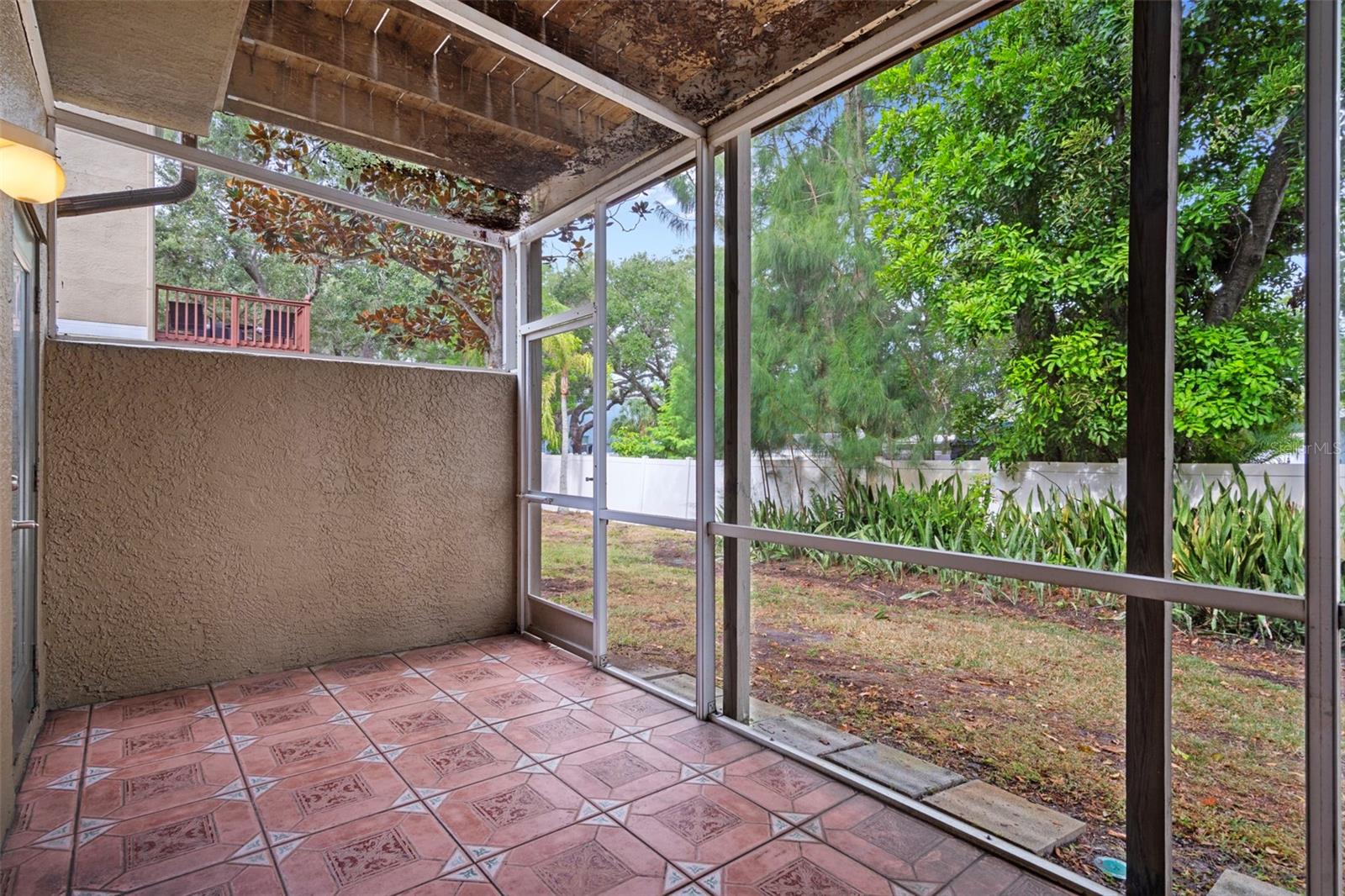 BAYSHORE POINTE TWNHMS PHAS - Residential