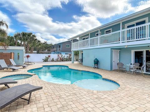 Photo of 910 Maple Street #A & B, New Smyrna Beach, FL 32169 (MLS # NS1084552)