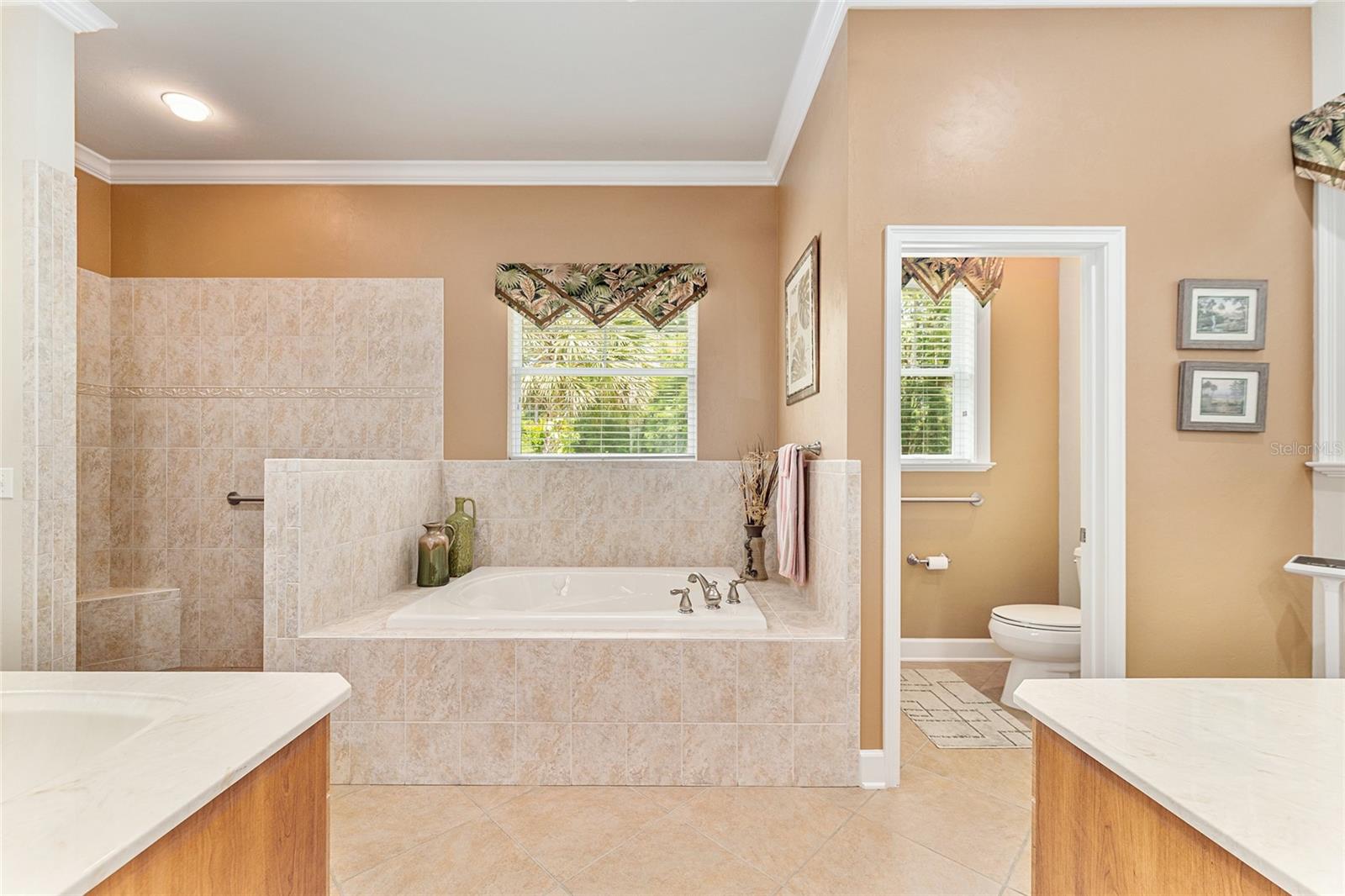 SANTA FE FOREST - Residential