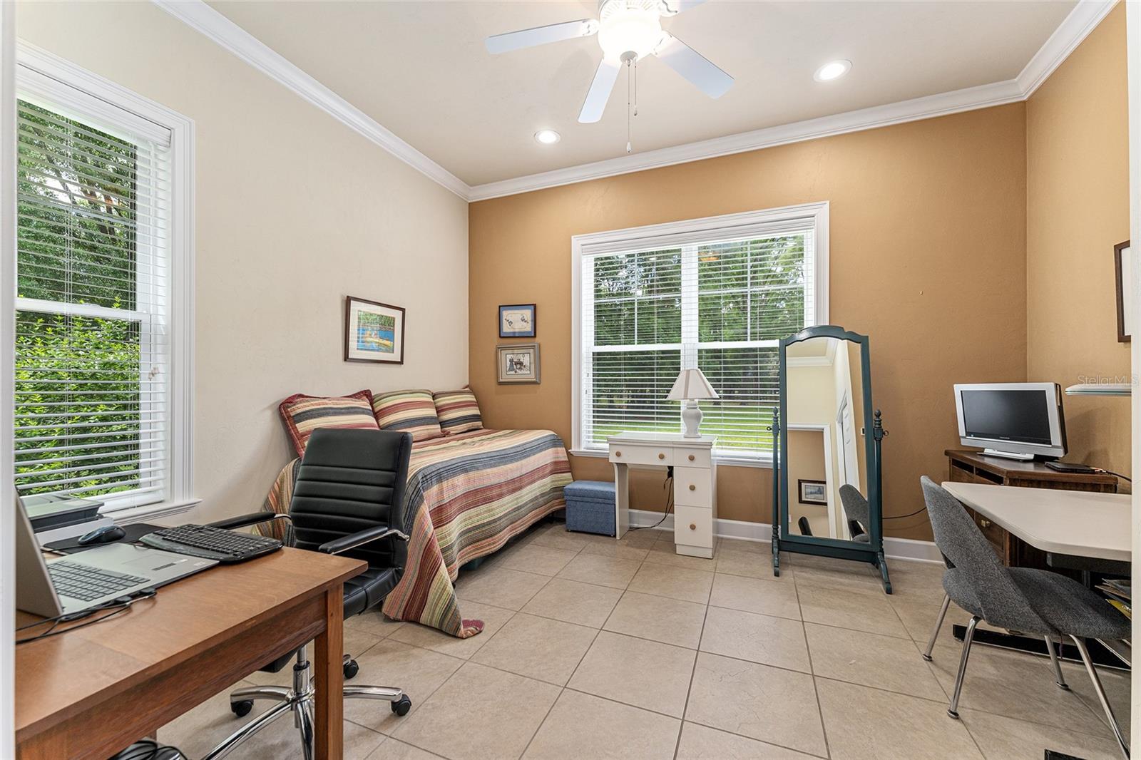 SANTA FE FOREST - Residential