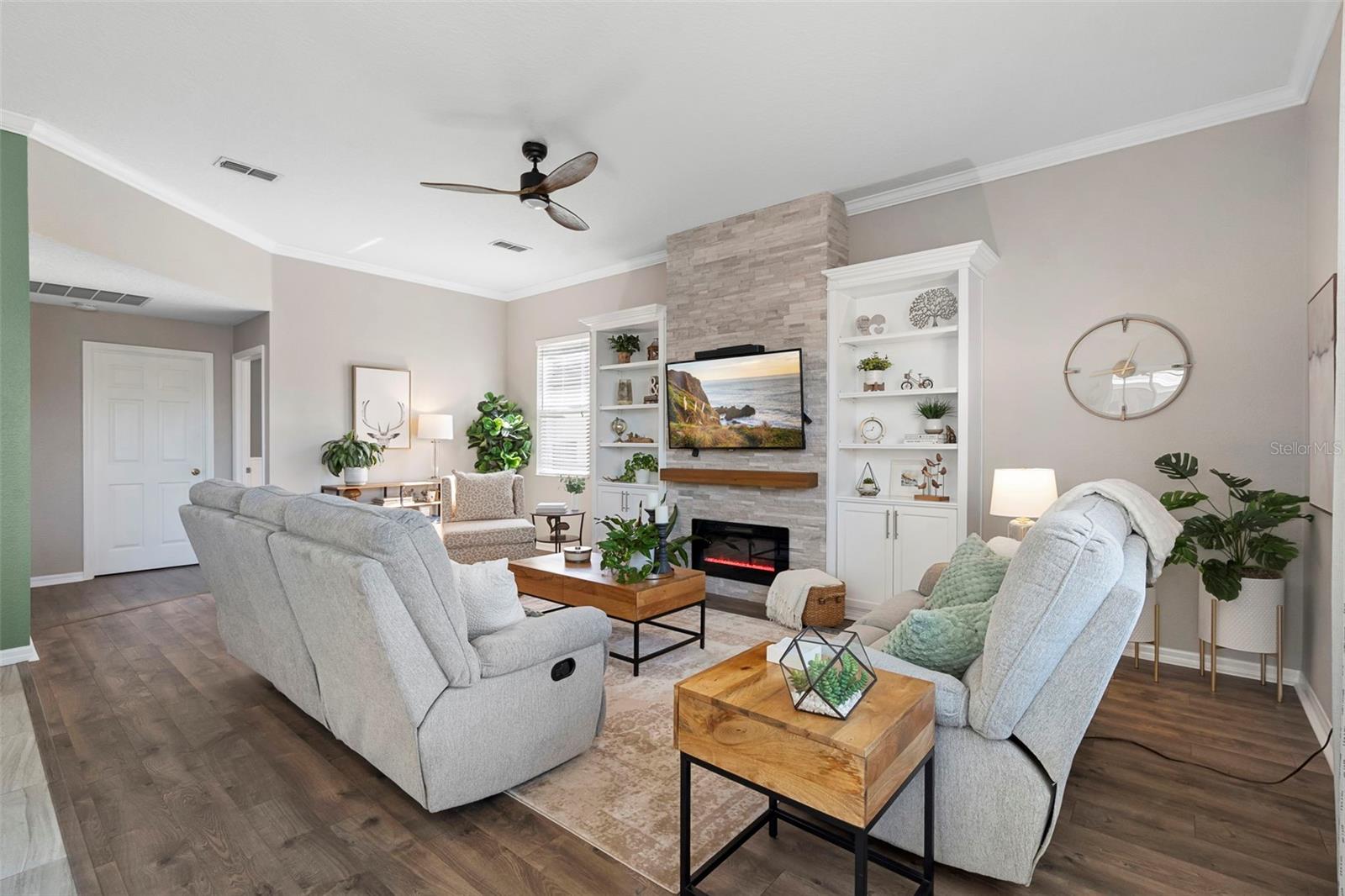 TIVOLI WOODS VILLAGE B 51 74 - Residential