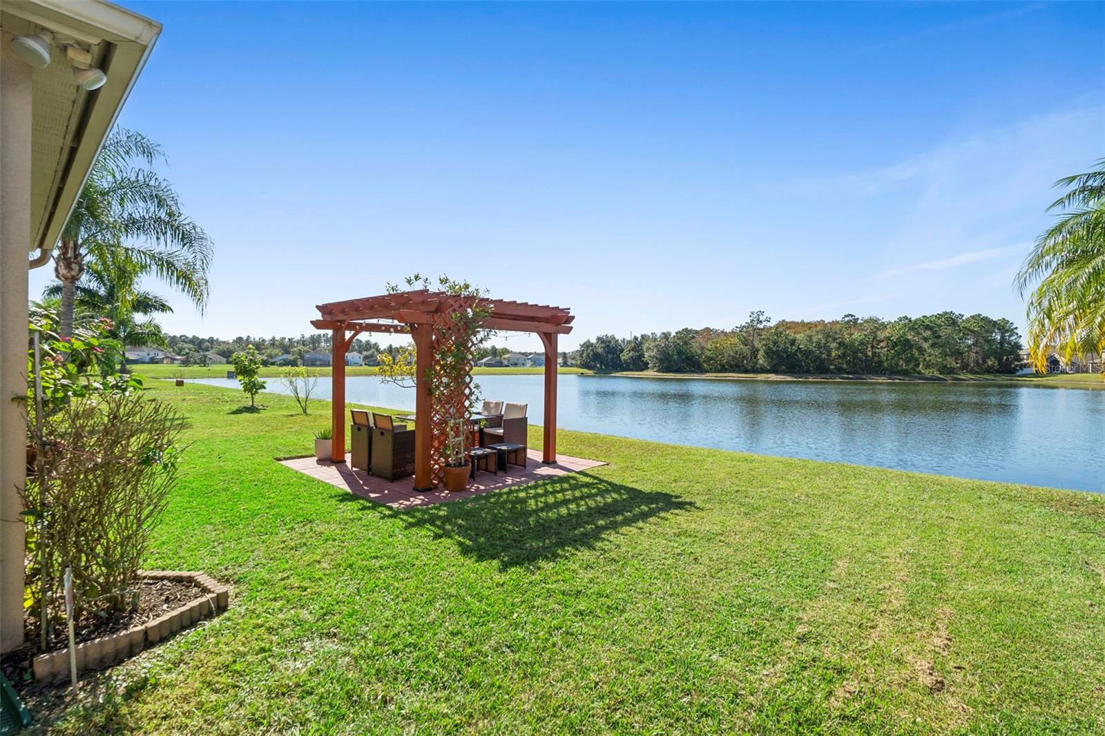 TIVOLI WOODS VILLAGE B 51 74 - Residential