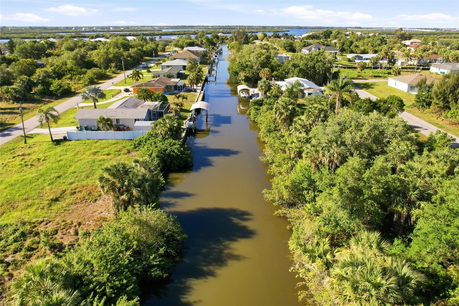 HARBOR HEIGHTS - Land