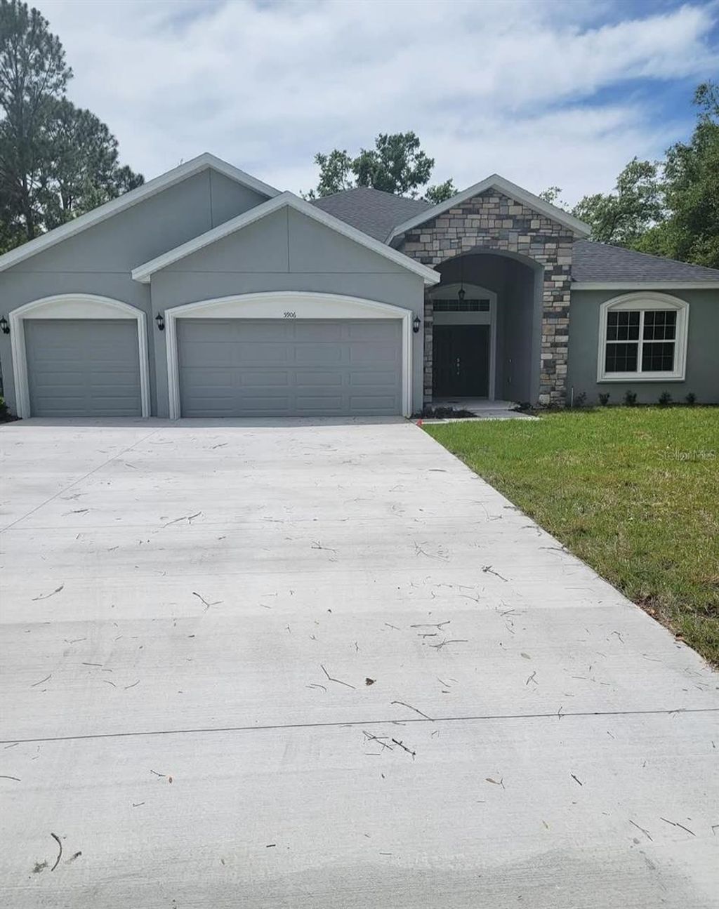Photo of 5906 SW 115th Street Road, Ocala, FL 34476 (MLS # GC533918)