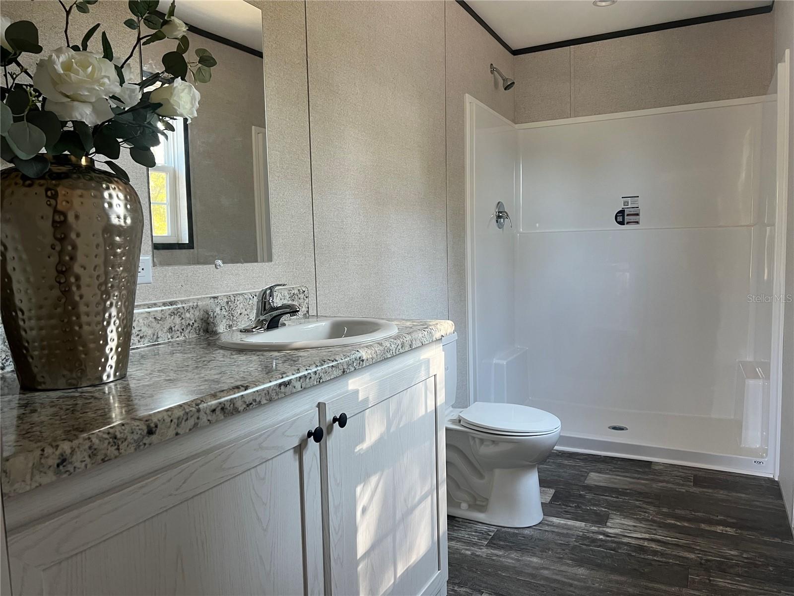 UNIVERSITY OAKS A SUB - Residential