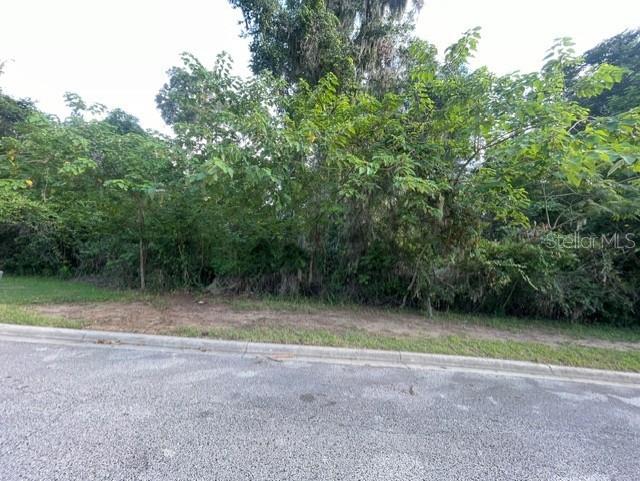SOUTH POINT - Land