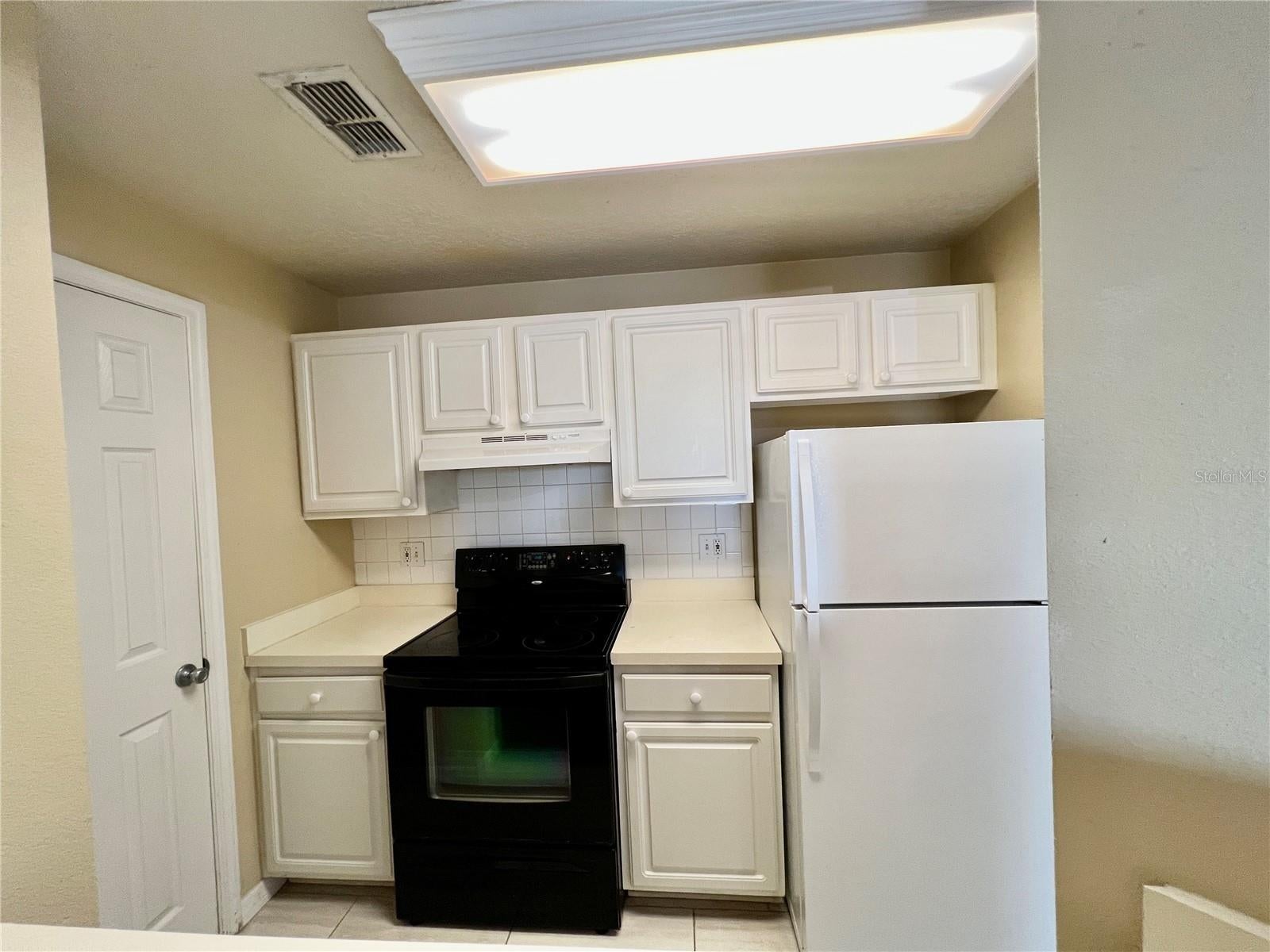 501 KNIGHTS RUN AVENUE 1330
