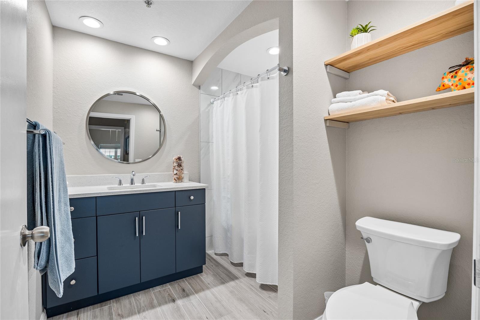 MADISON AT ST PETE - Residential