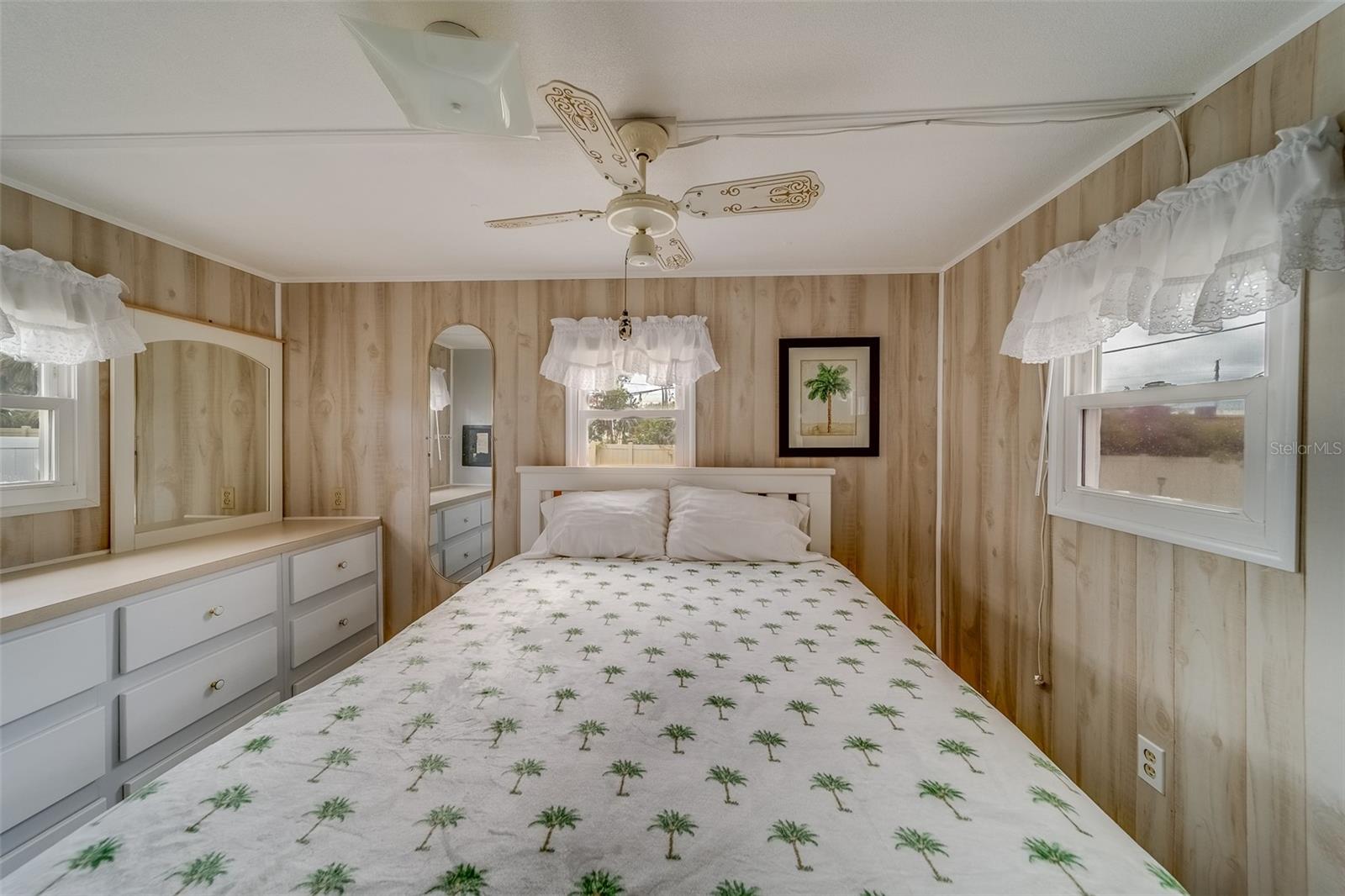 ZEPHYR SHORES UNREC - Residential