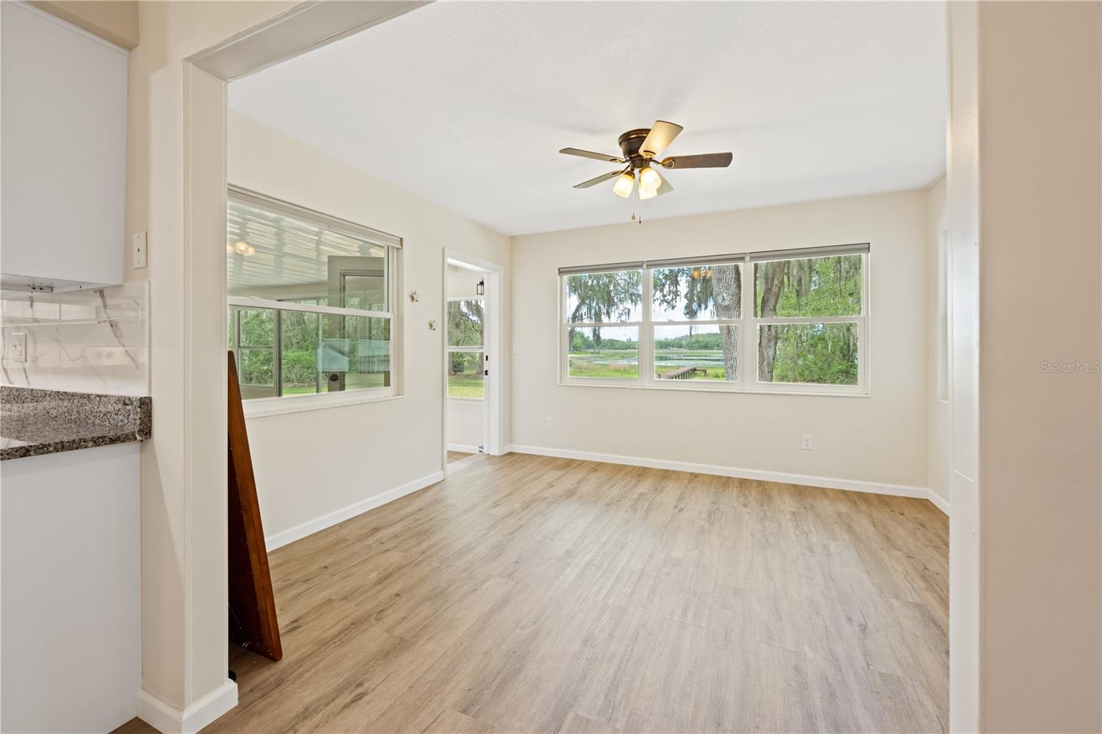 RAINBOW LAKES ESTATE - Residential