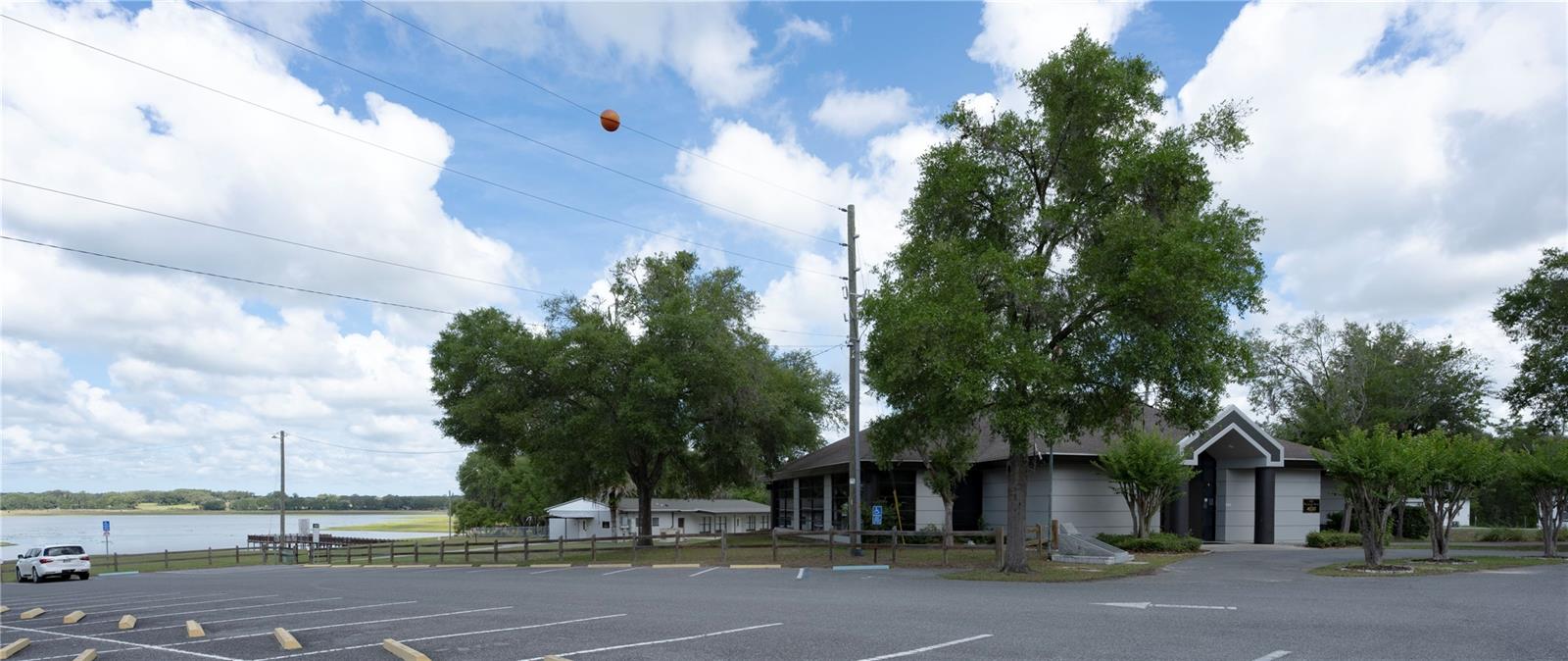 RAINBOW LAKES ESTATE - Residential