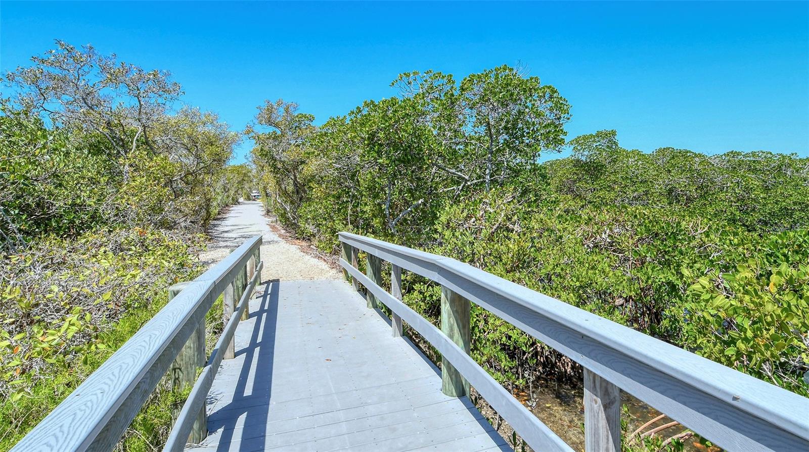 LANDINGS SOUTH IV - Residential