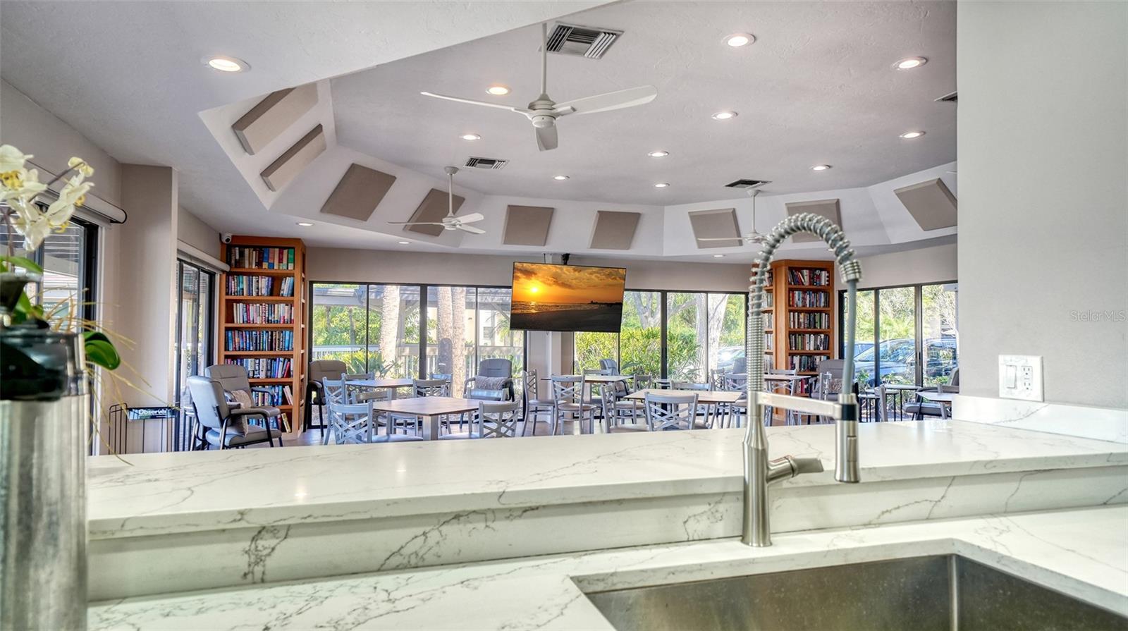 LANDINGS SOUTH IV - Residential