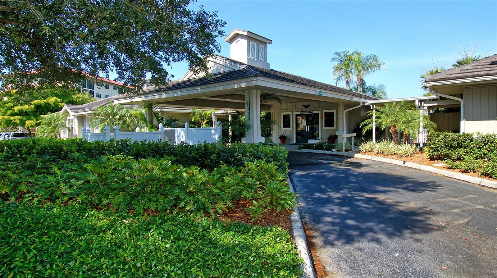 LANDINGS SOUTH IV - Residential