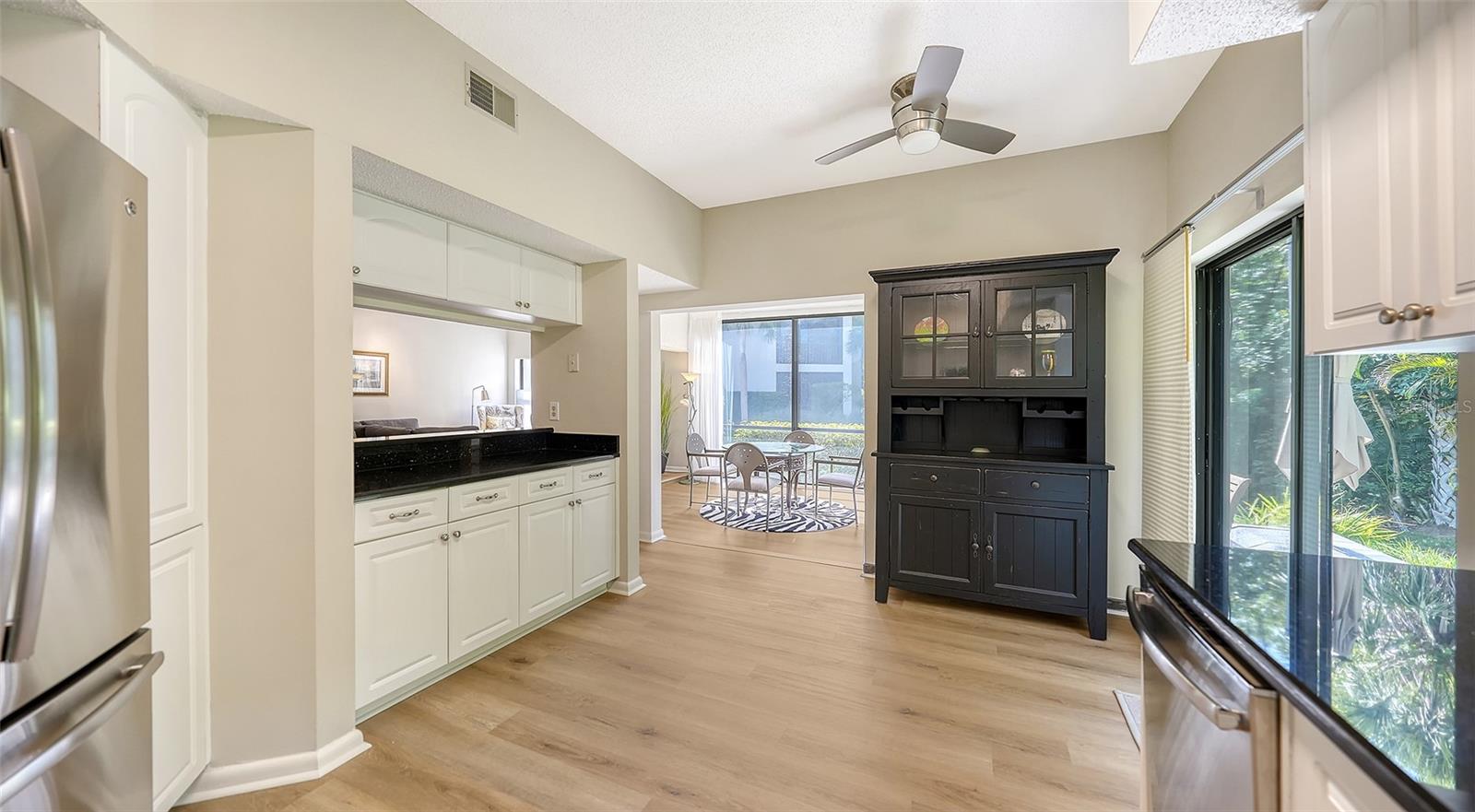 LANDINGS SOUTH IV - Residential