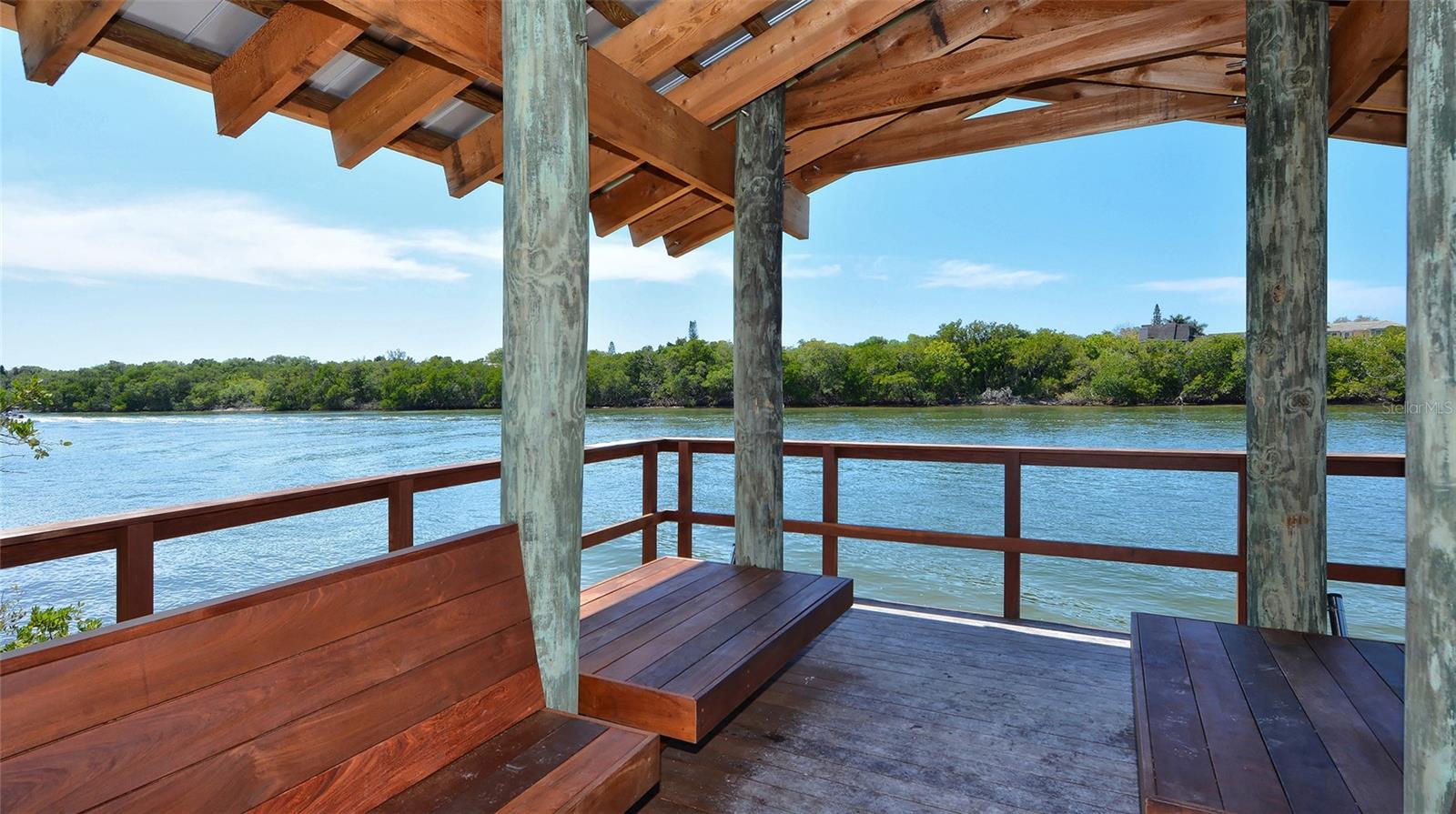 LANDINGS SOUTH IV - Residential