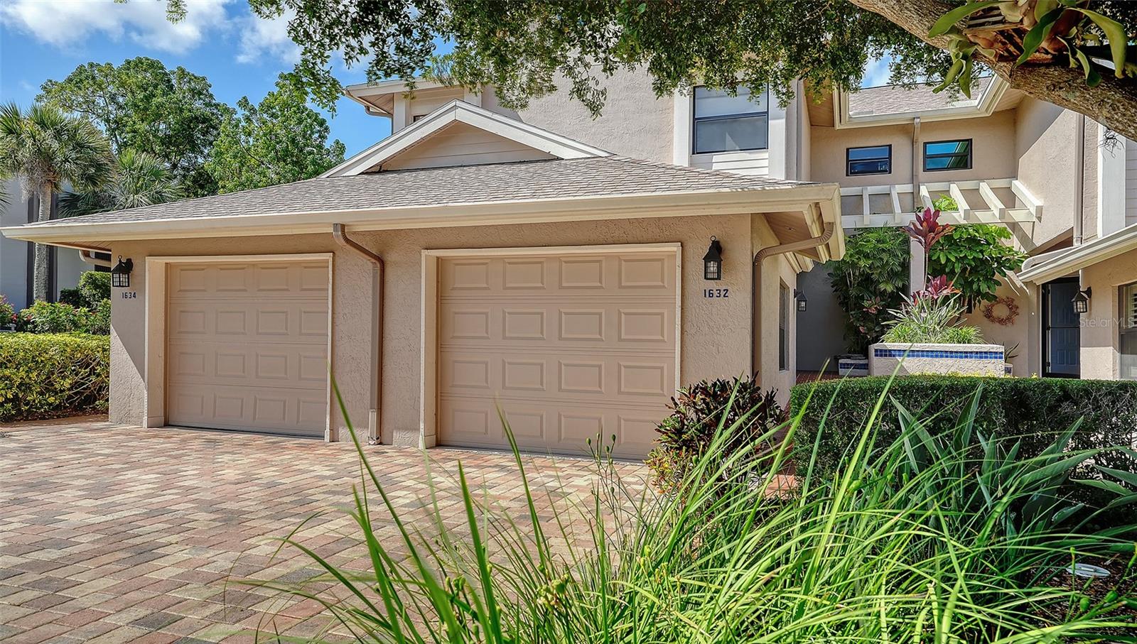 LANDINGS SOUTH IV - Residential