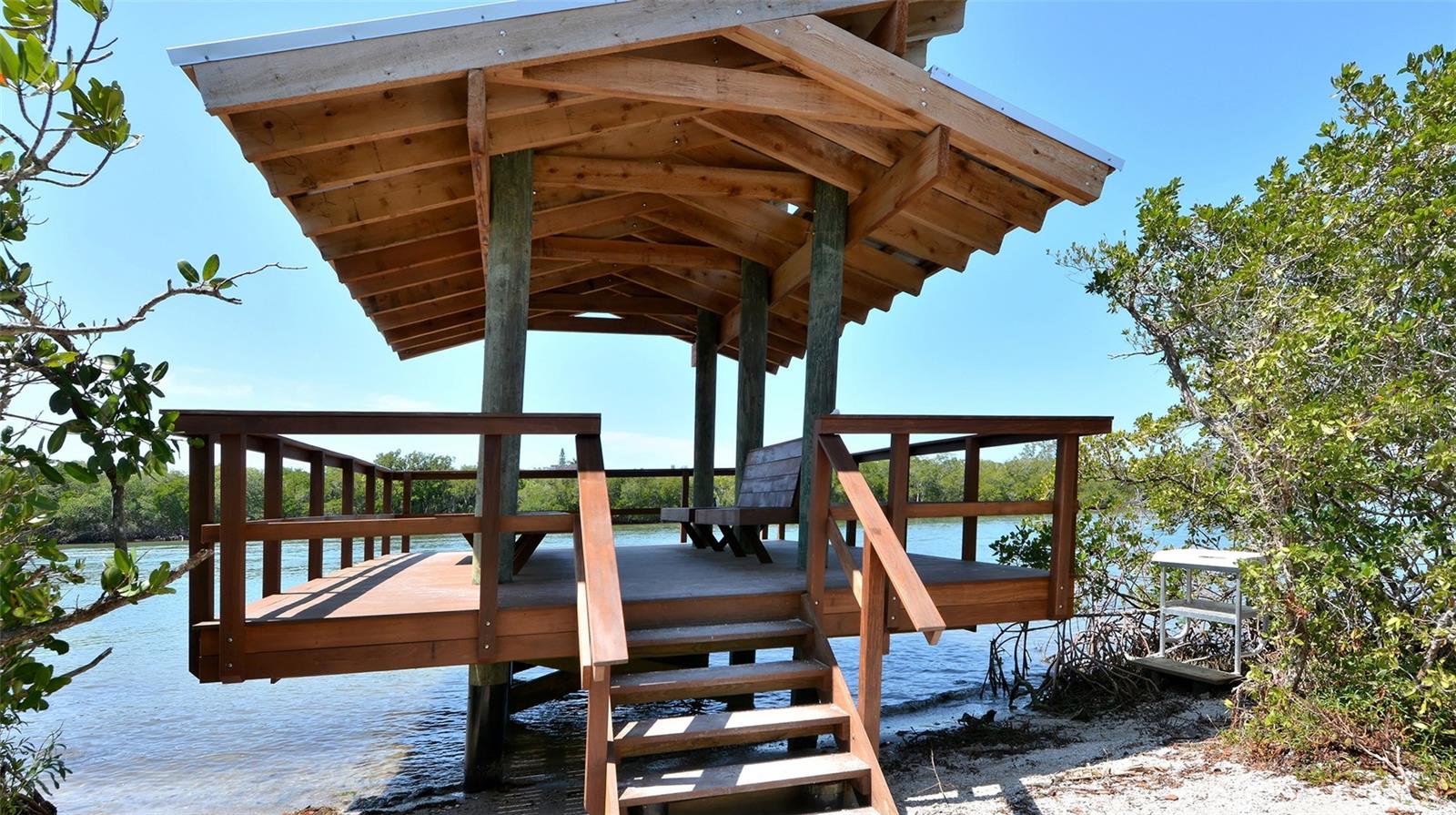 LANDINGS SOUTH IV - Residential