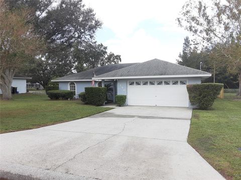 A home in LAKELAND