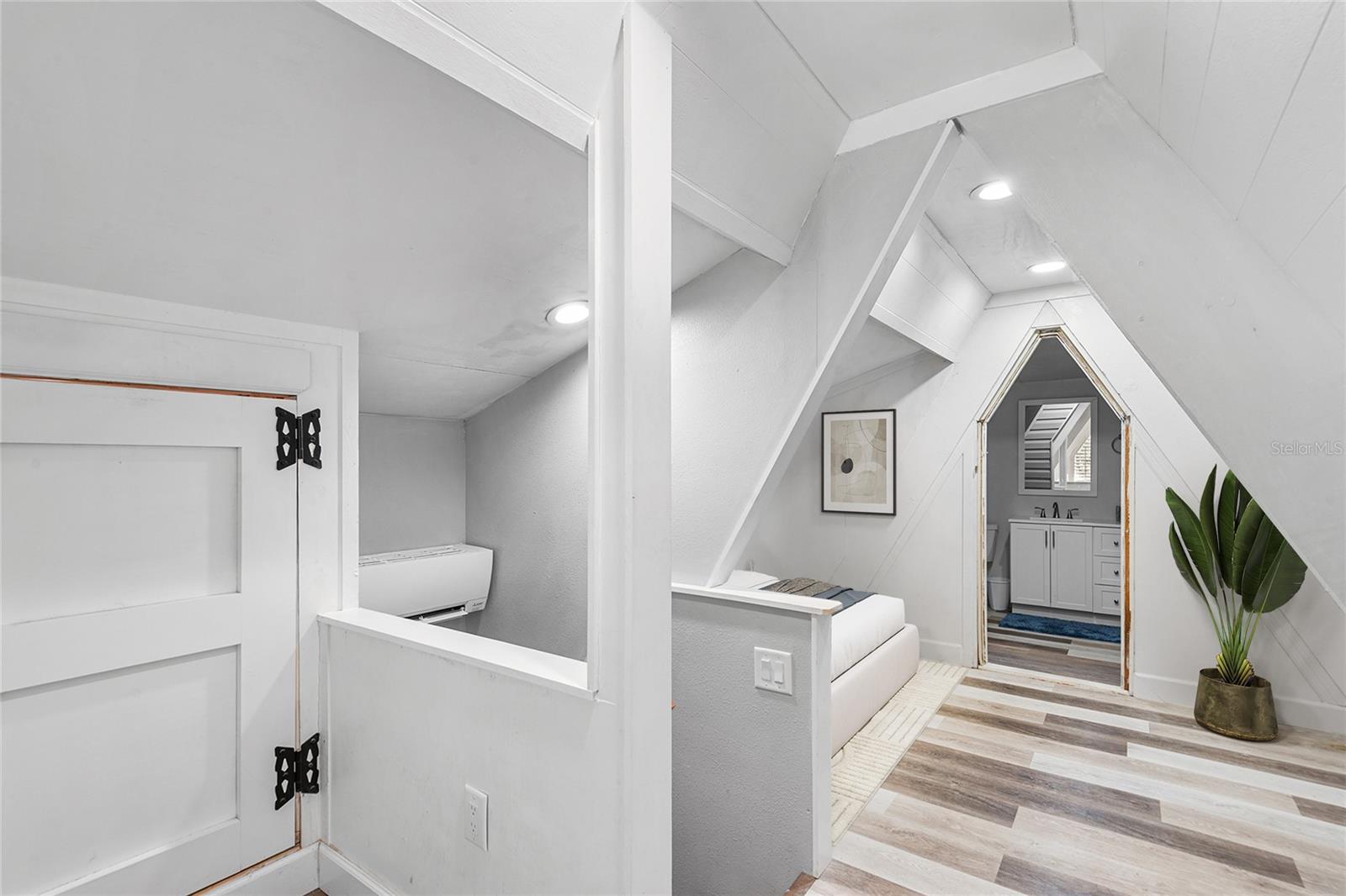 HOLIDAY CLUB UNIT 1 - Residential