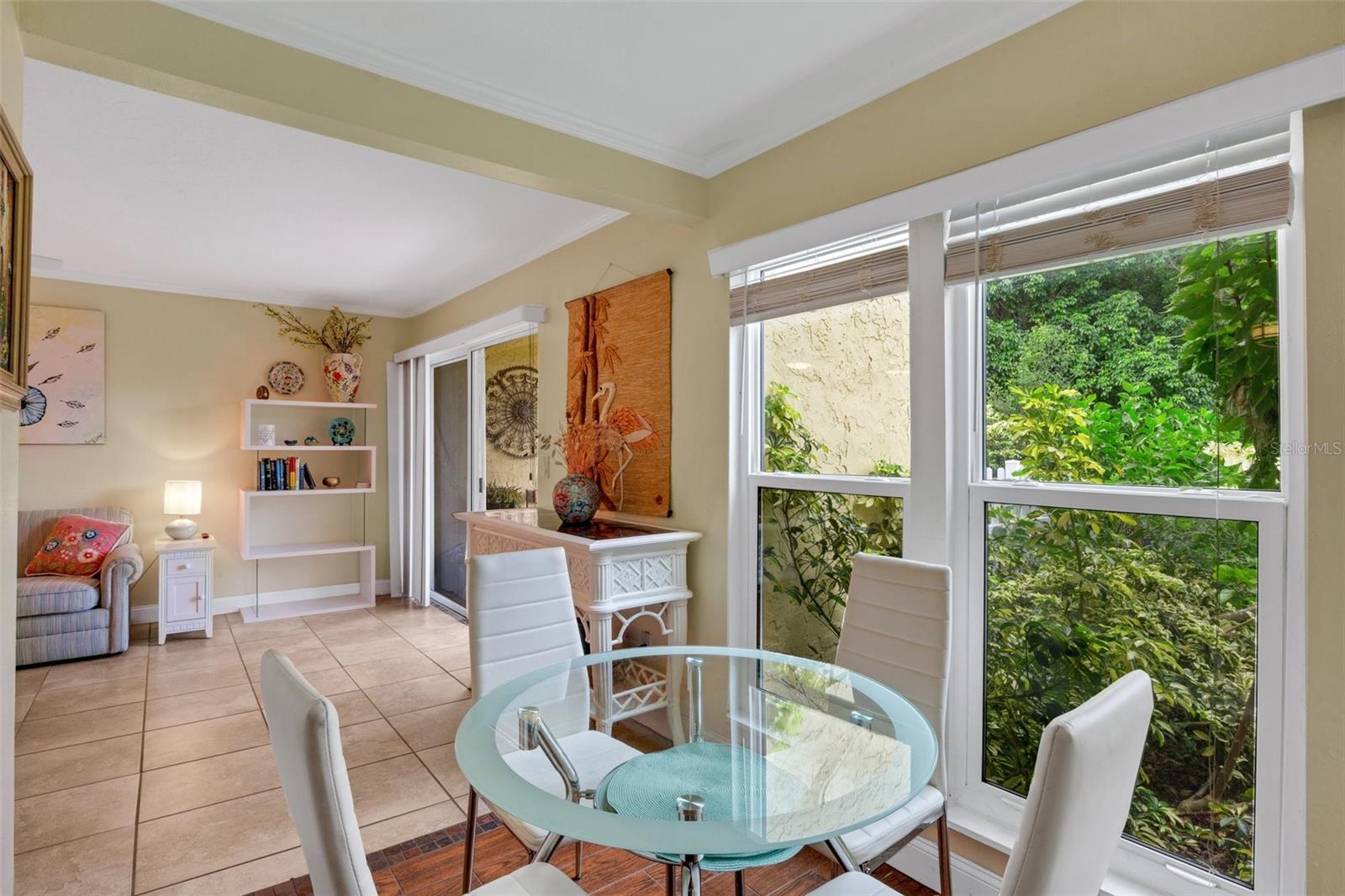 SIENNA - Residential Lease