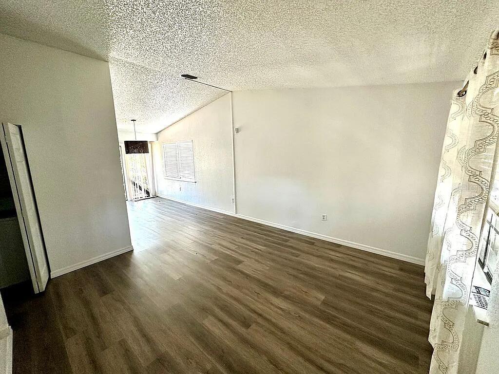 RIO ALTOS - Residential
