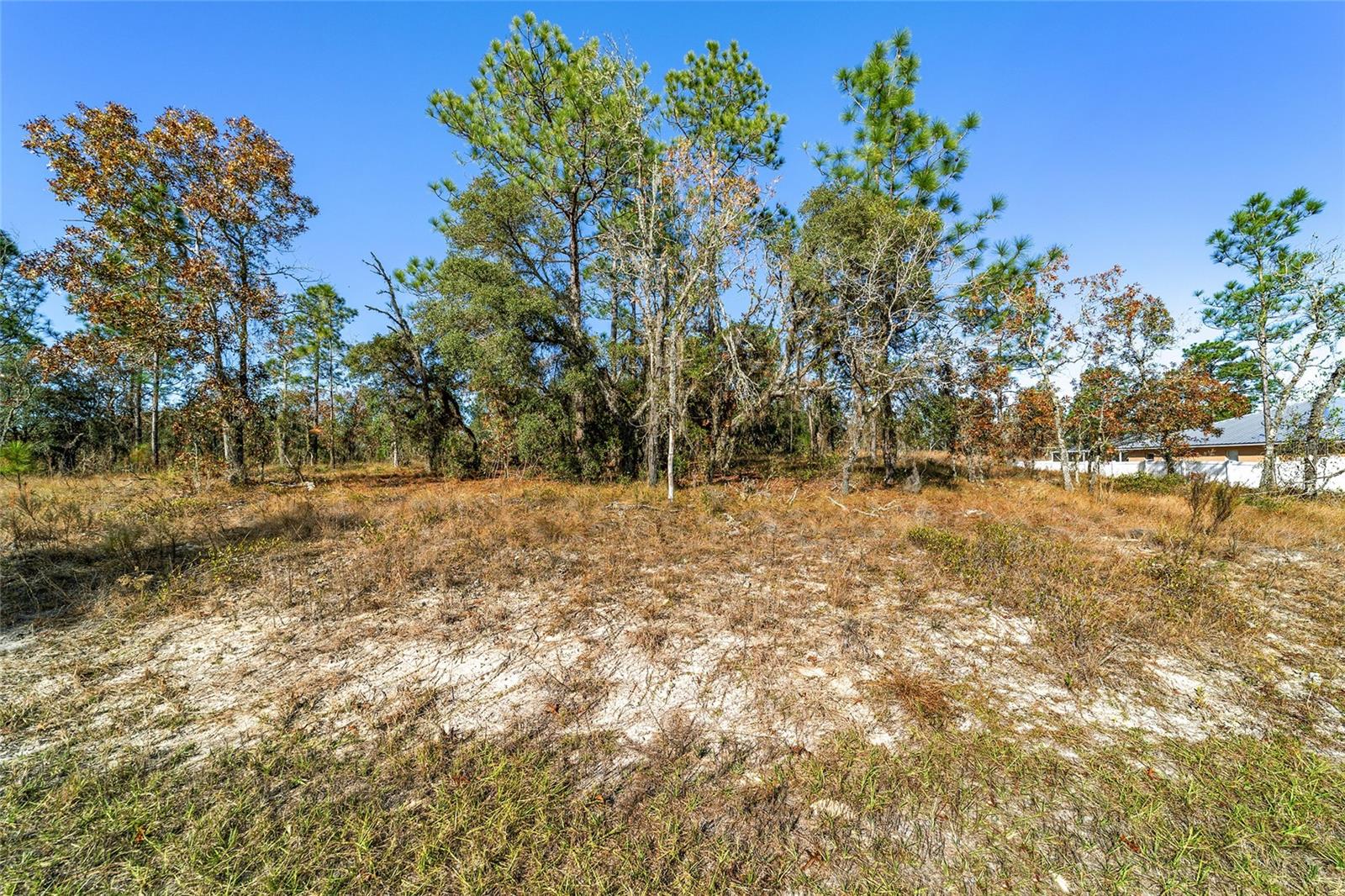 RAINBOW LAKES ESTATES - Land