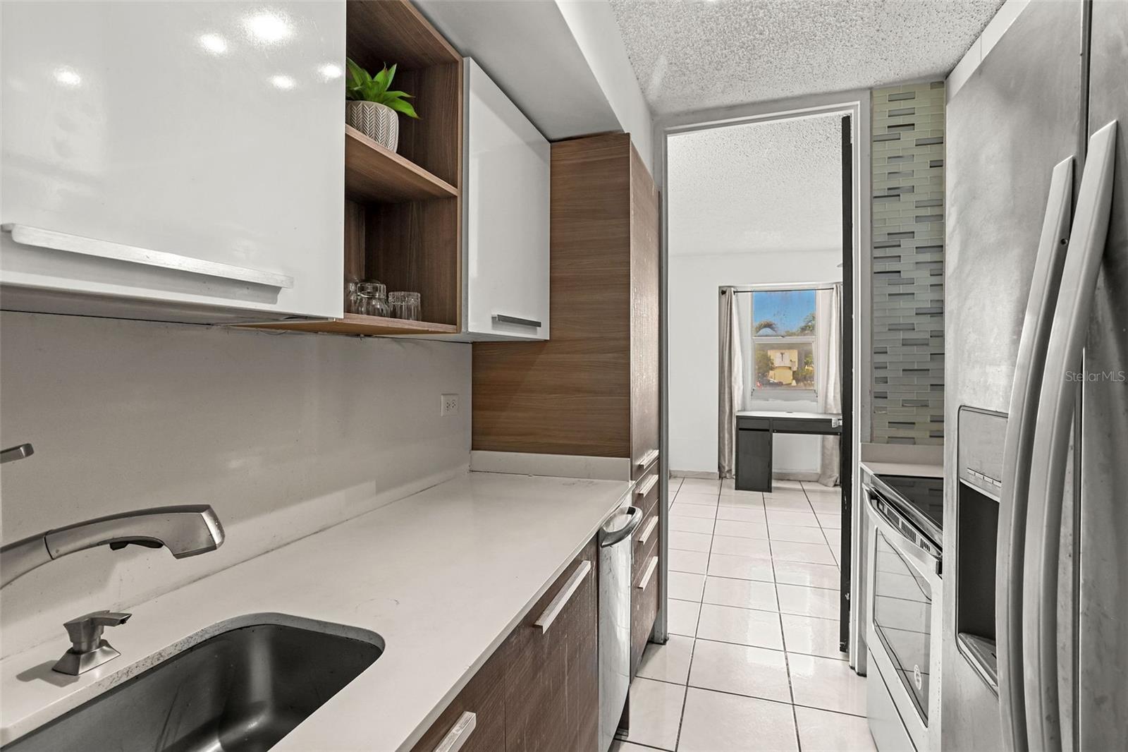 4837 ISLE VERDE 104