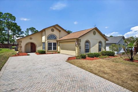 Photo of 1033 Knightsbridge Circle, Davenport, FL 33896 (MLS # TB8511909)