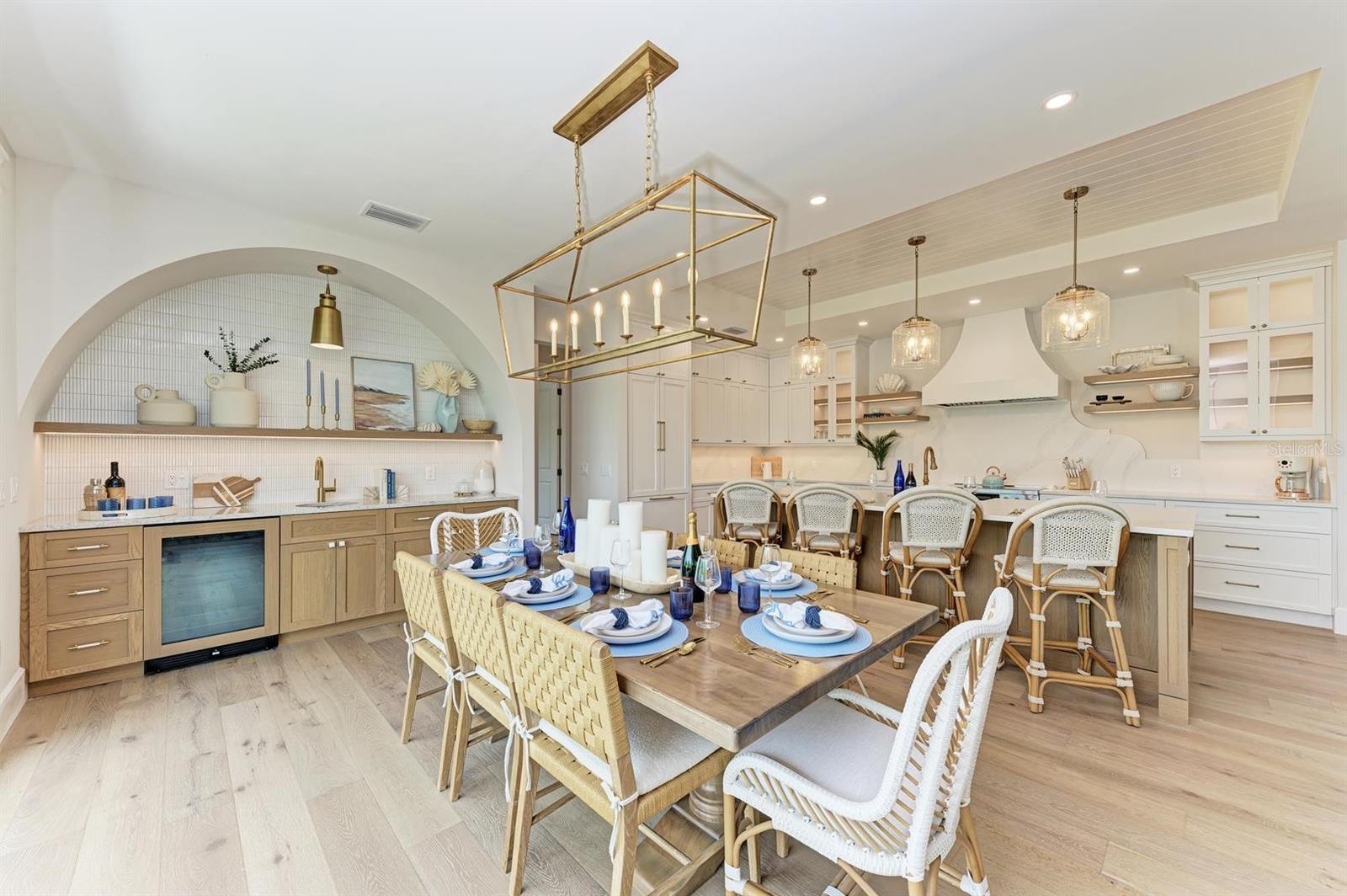 HOLMES BEACH 31ST UNIT AMD - Residential