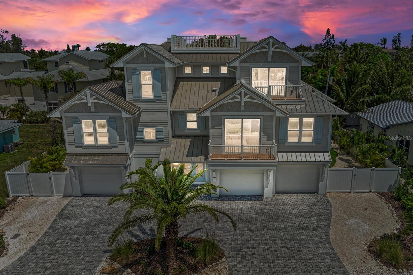 HOLMES BEACH 31ST UNIT AMD - Residential