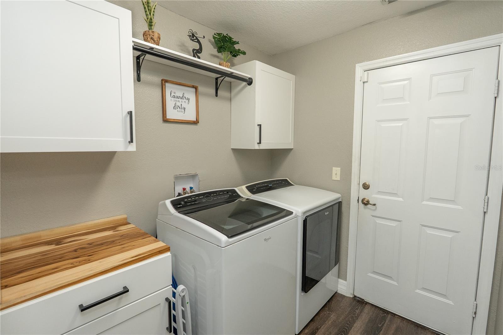 SILVER SPGS SHORES UN 20 - Residential