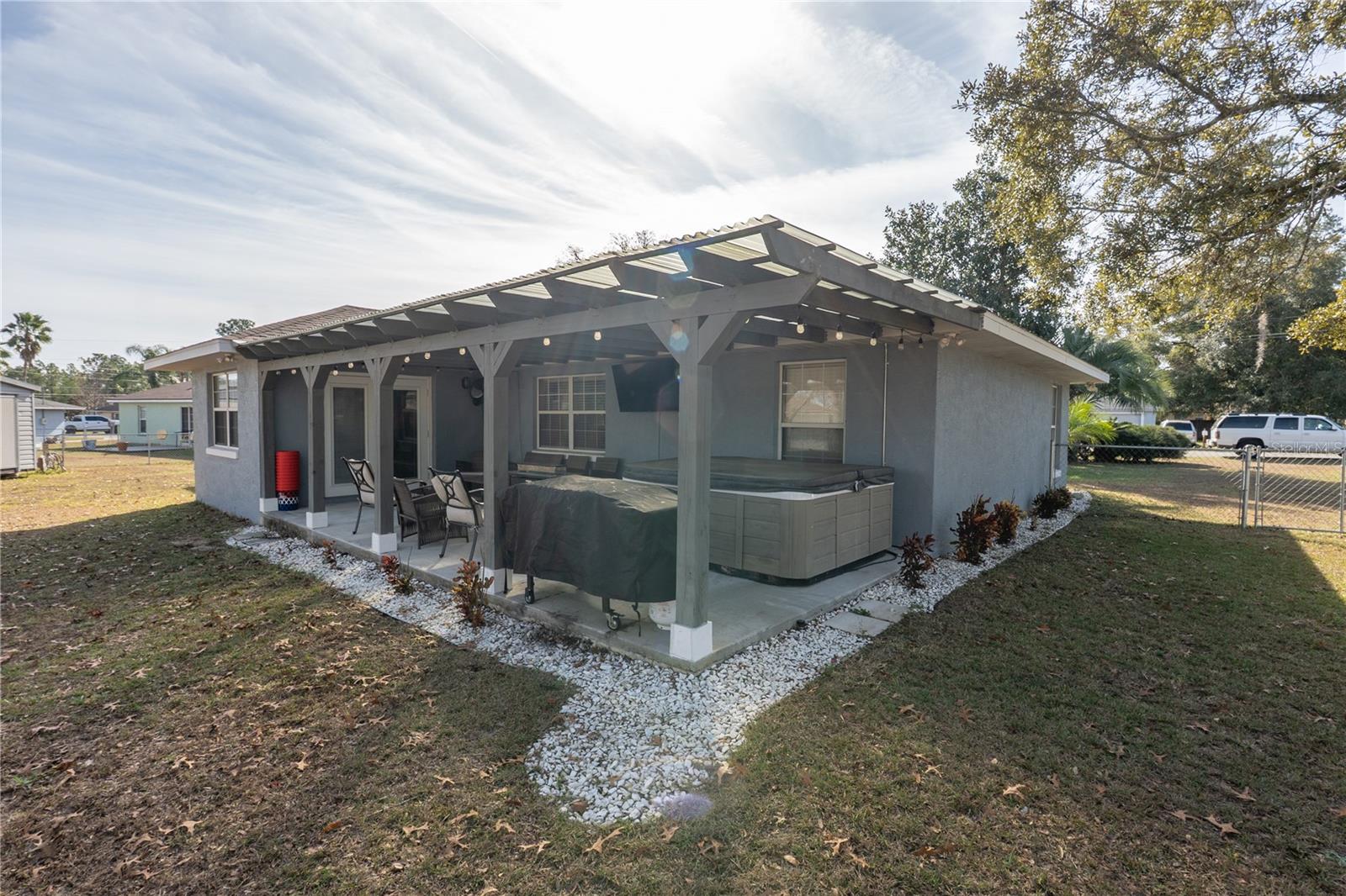 SILVER SPGS SHORES UN 20 - Residential