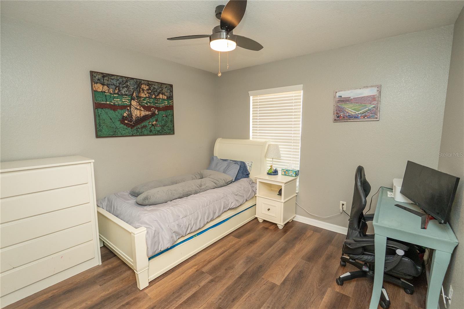 SILVER SPGS SHORES UN 20 - Residential