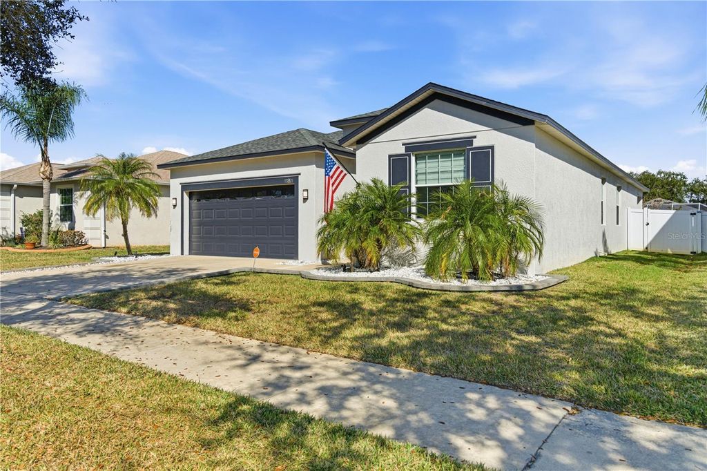 Photo of 13331 Graham Yarden Drive, Riverview, FL 33579 (MLS # TB8479140)