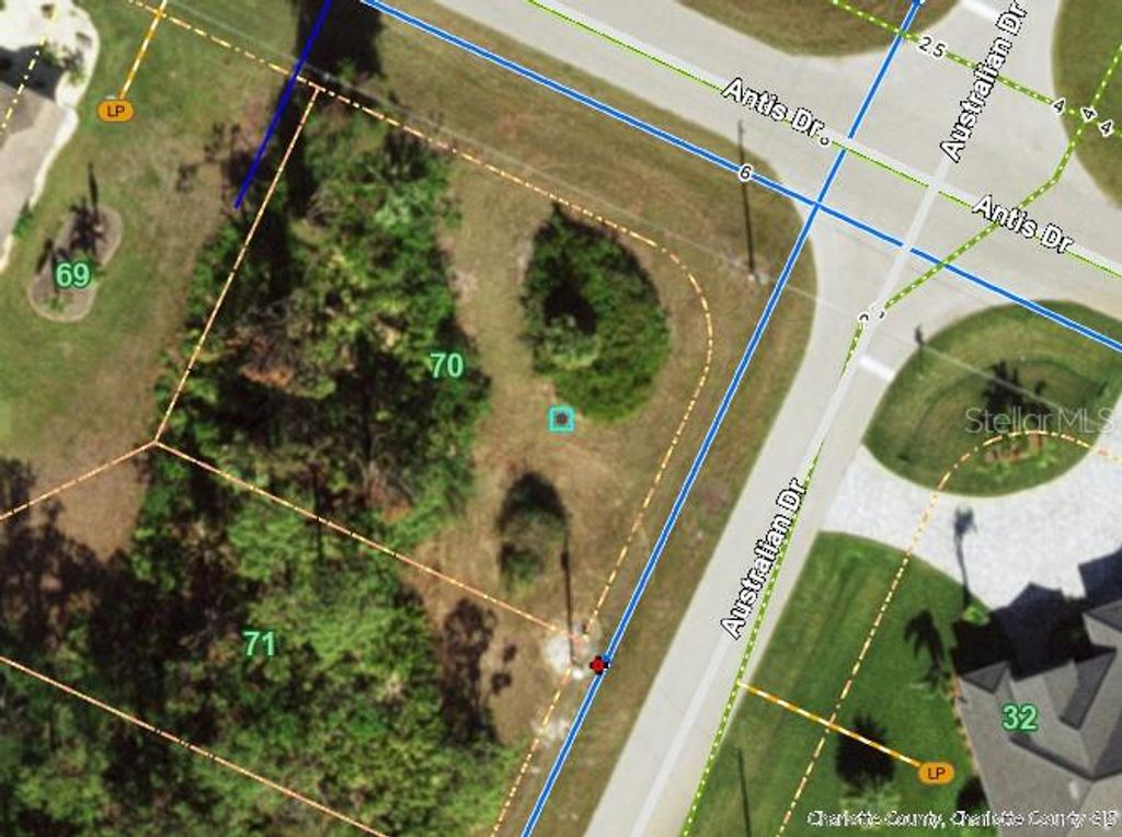 Photo of 255 Australian Drive, Rotonda West, FL 33947 (MLS # C7507780)